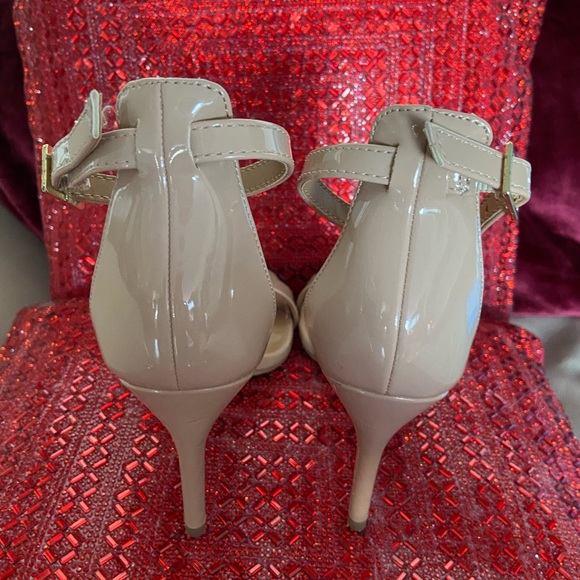 Material Girl Nude Heels - Picture 3 of 6